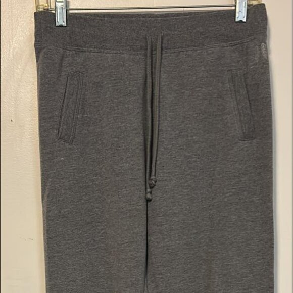 Victoria Secrets  Like New - Picture 1 of 3